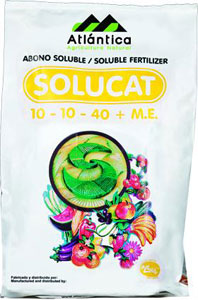 Abono soluble Solucat 10-10-40
